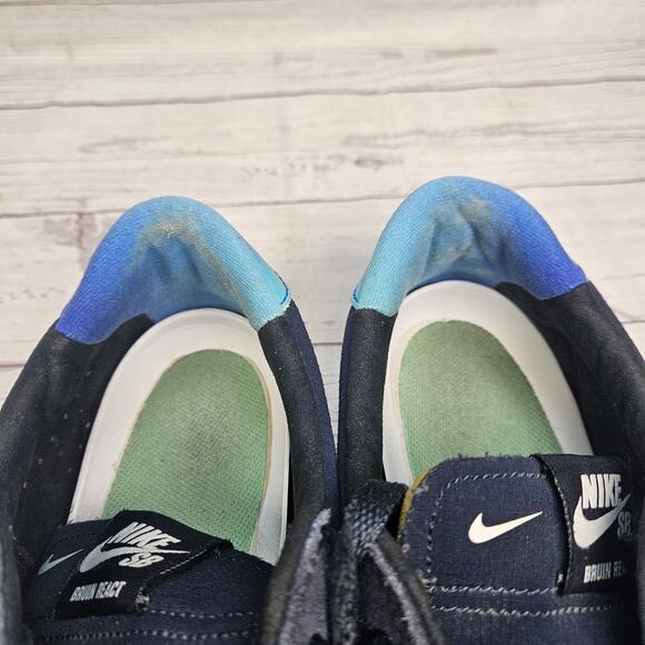 Nike Sb Bruin React T Size 10.5 CV5980-400 Blue Skateboarding Shoes - Picture 6 of 9